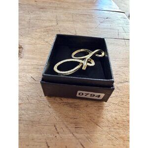 Gold-Tone "G" Brooch Pin With Textured Finish In Gift Box